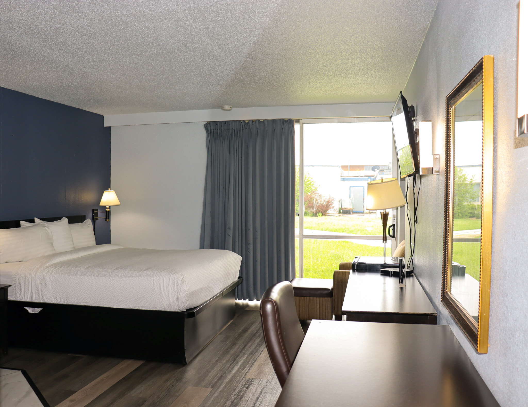 King Bed studio suite
